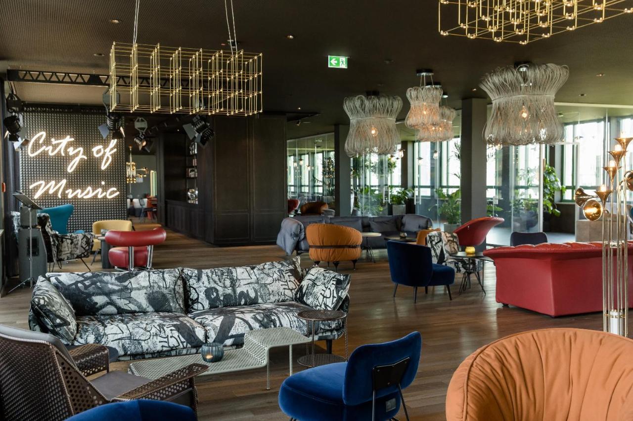Motel One Mannheim Bagian luar foto
