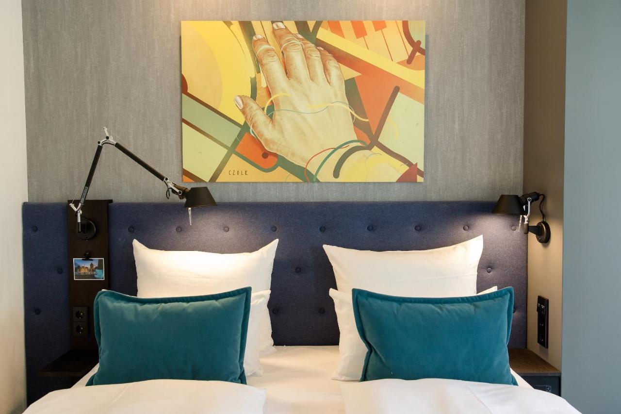 Motel One Mannheim Bagian luar foto